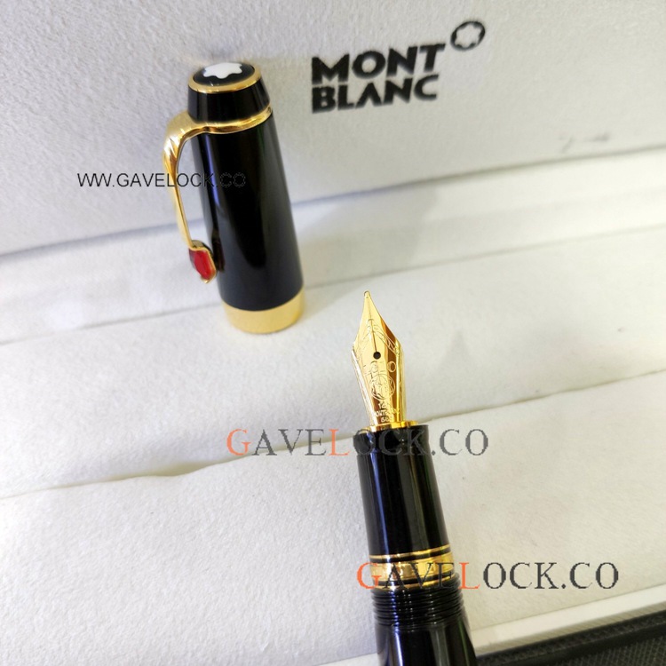 Luxury Mont Blanc Boheme Retractable Fountain - Yellow Gold Nib Luxury Mont Blanc Boheme Retractable Fountain - Yellow Gold Nib
